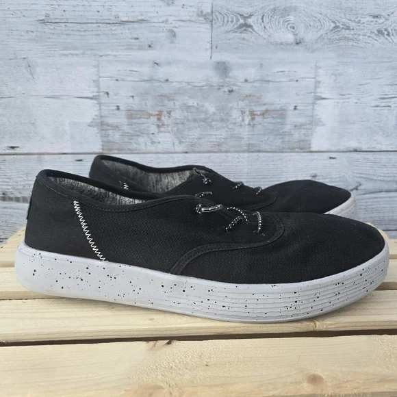 Hey Dude Conway Sport Mesh Slip On Sneakers White Black Speckles Mens Size 11 - Picture 1 of 11